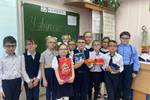 Активисты детской организации «Воробей» СДО «Я-МАЛ» (Ноябрьск) провели благотворительную акцию «Протяни руку лапам»