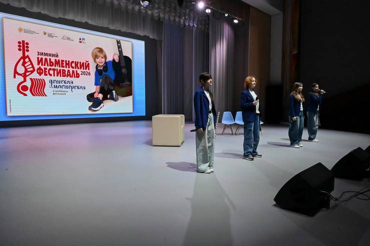 0041-f5ae.jpg 0041-f5ae.jpg