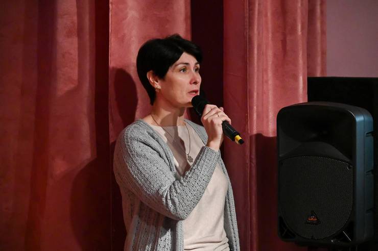 0134-8935.jpg 0134-8935.jpg