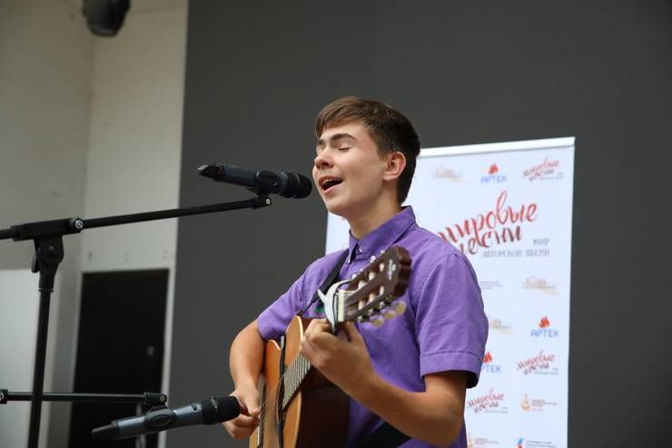 bvwc1o0pog0.jpg bvwc1o0pog0.jpg