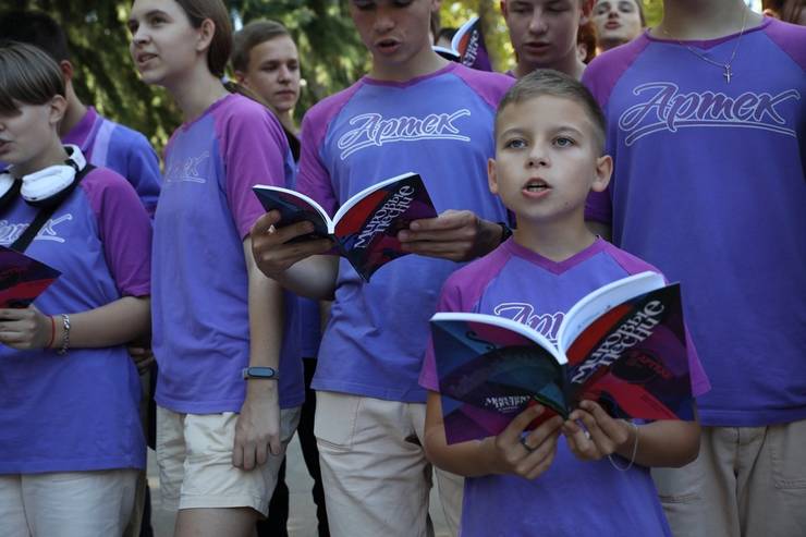 qkksr7v5p2c.jpg qkksr7v5p2c.jpg